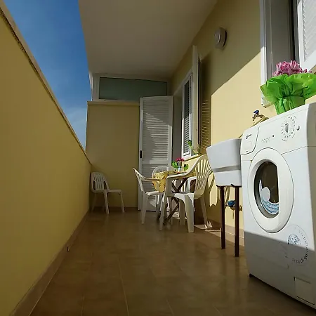 Apartment La Casa Di Zio Franco - Rivabella 50 Metri Spiaggia - *