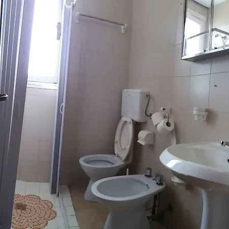 Apartment La Casa Di Zio Franco - Rivabella 50 Metri Spiaggia - *